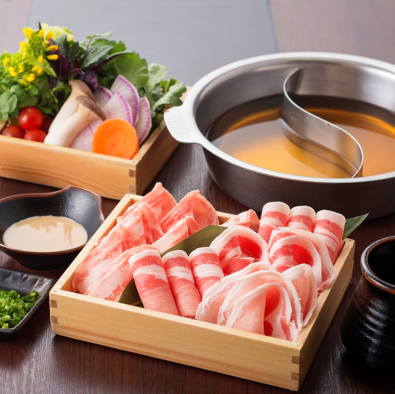セール（7日まで）　ミニアチュール　婦人　肉筆　天然素材 ☆豚バラエティBOX2.6kg【7/29肉の日】【ゲリラセール】 / 宮崎牛の